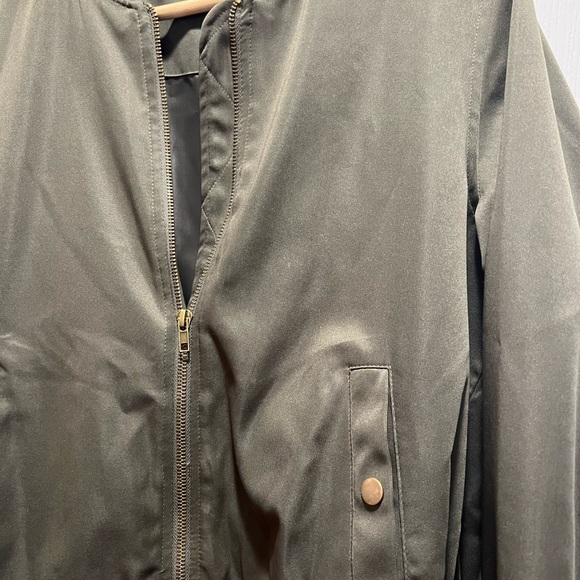 Hippie Rose Juniors Bomber Jacket - Picture 4 of 4